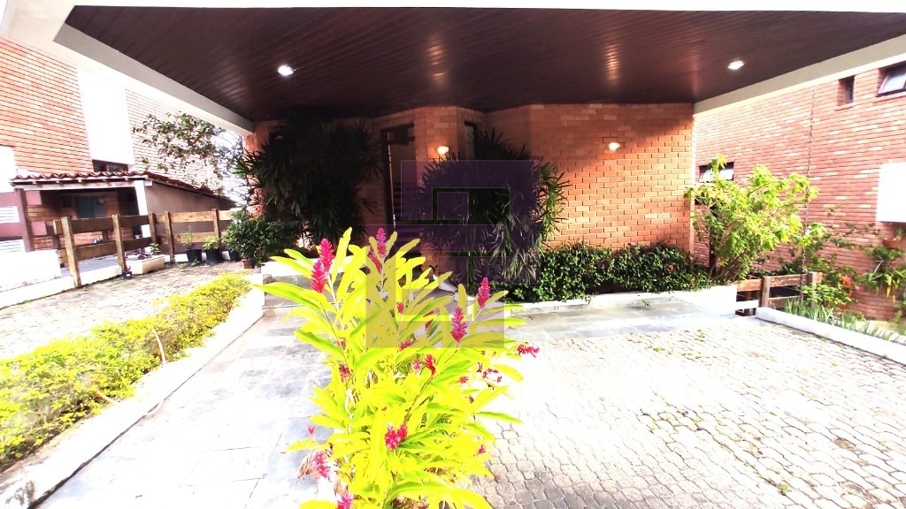 Venda de casas / sobrado na cidade de guarujá