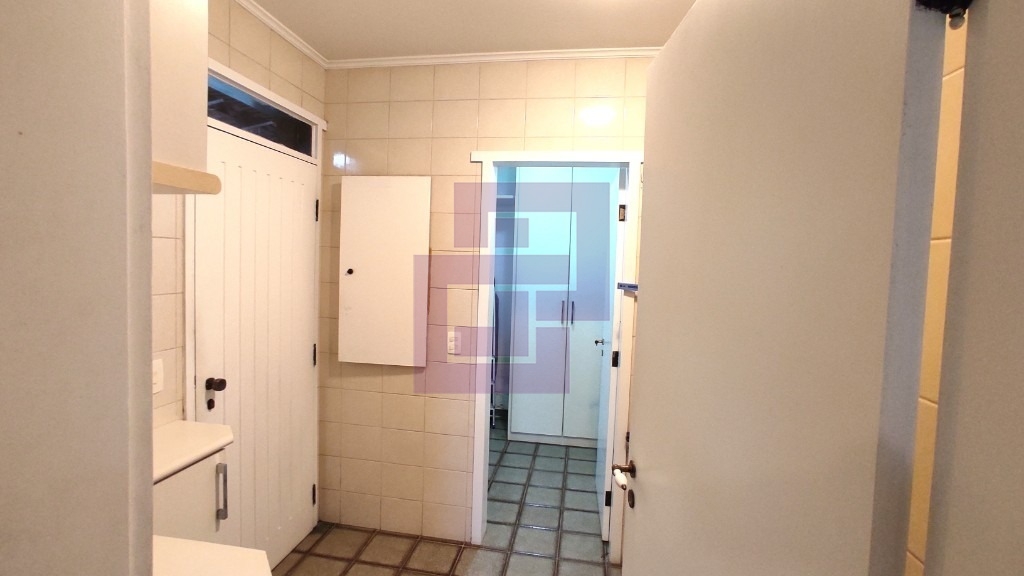 Venda de Casas / Sobrado na cidade de Guarujá