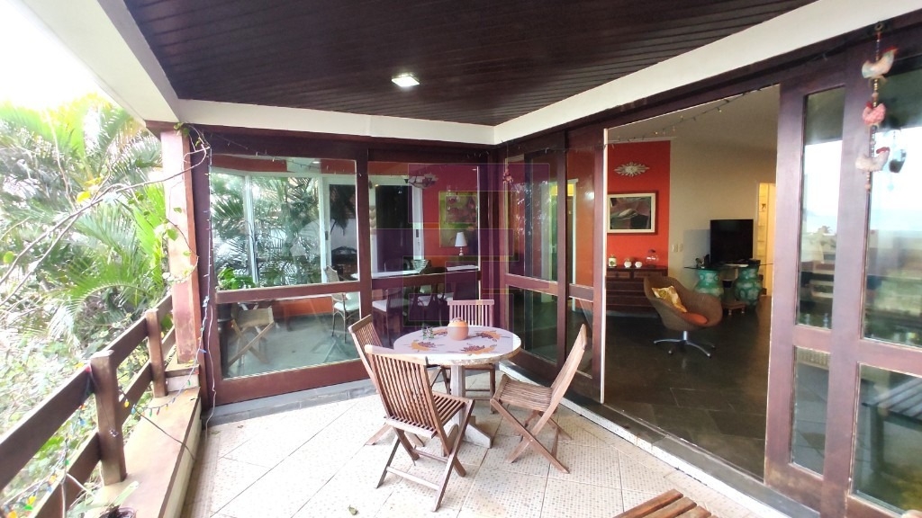 Venda de casas / sobrado na cidade de guarujá