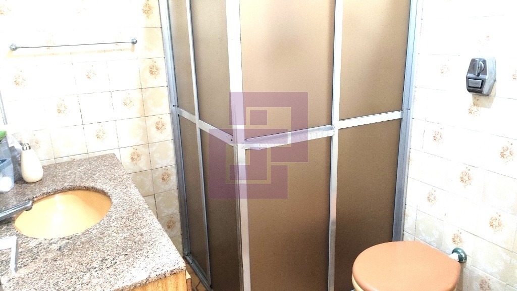 Venda de Apartamentos / Padrão na cidade de Guarujá