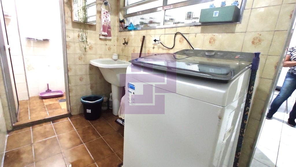 Venda de Apartamentos / Padrão na cidade de Guarujá
