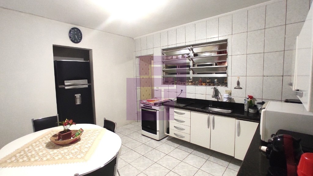 Venda de Apartamentos / Padrão na cidade de Guarujá