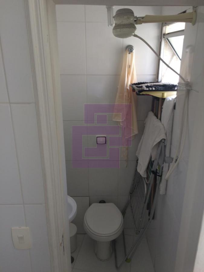 Apartamento para Venda em Guarujá / SP no bairro Pitangueiras