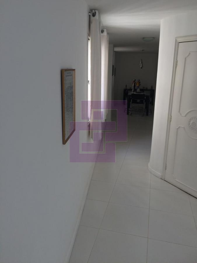 Apartamento para Venda em Guarujá / SP no bairro Pitangueiras