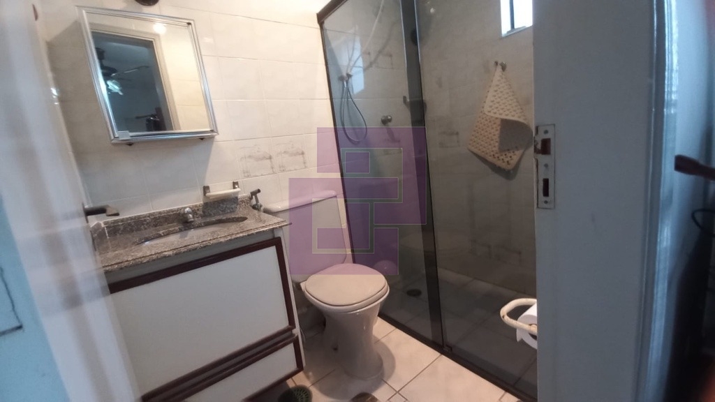 Enseada. Lindo Apartamento