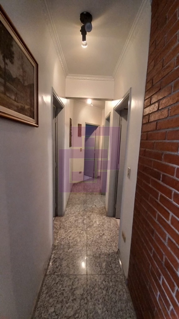 Enseada. Lindo apartamento
