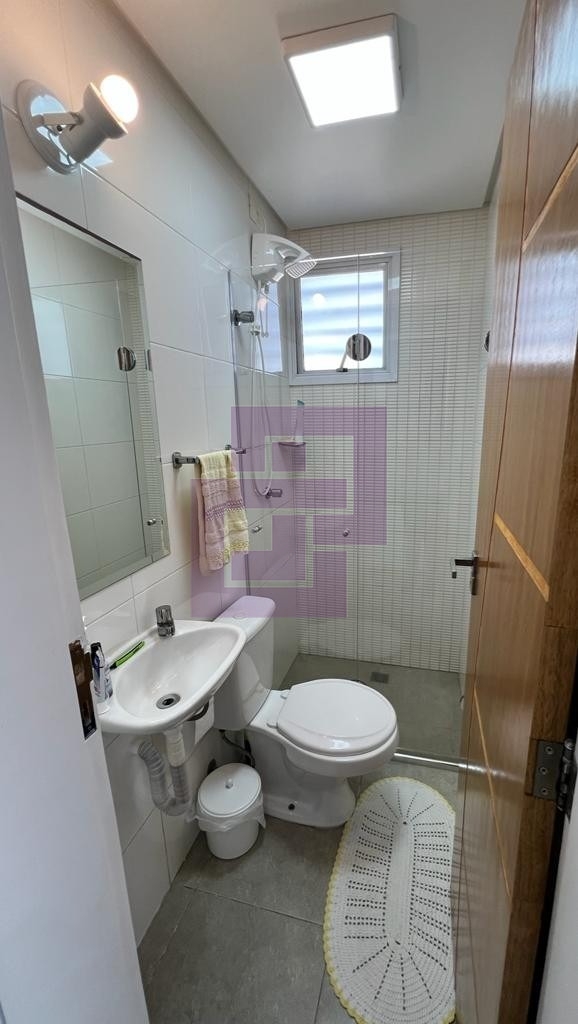 Enseada. Lindo Apartamento