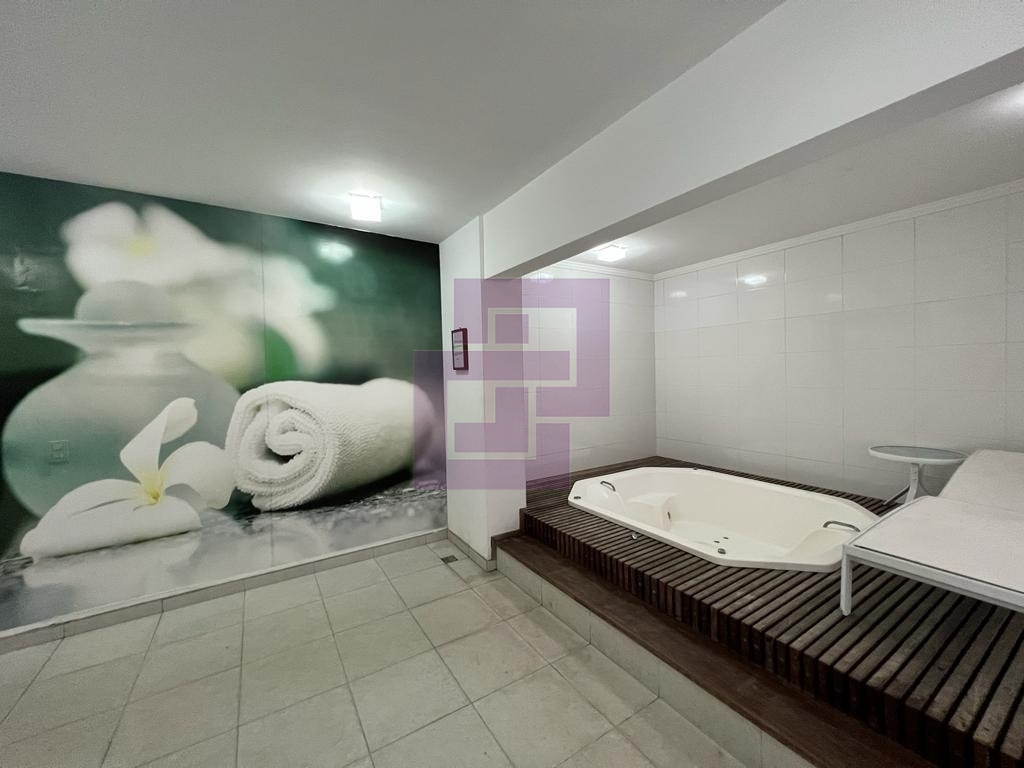 Enseada. Lindo Apartamento
