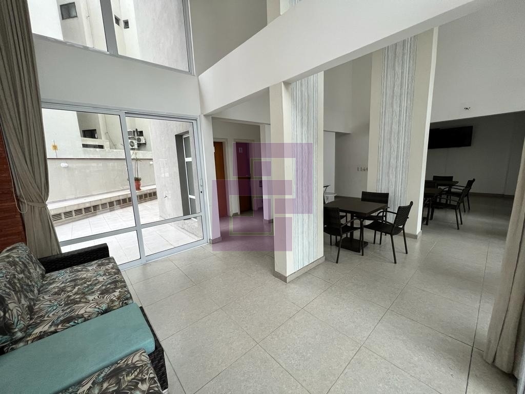 Enseada. Lindo Apartamento