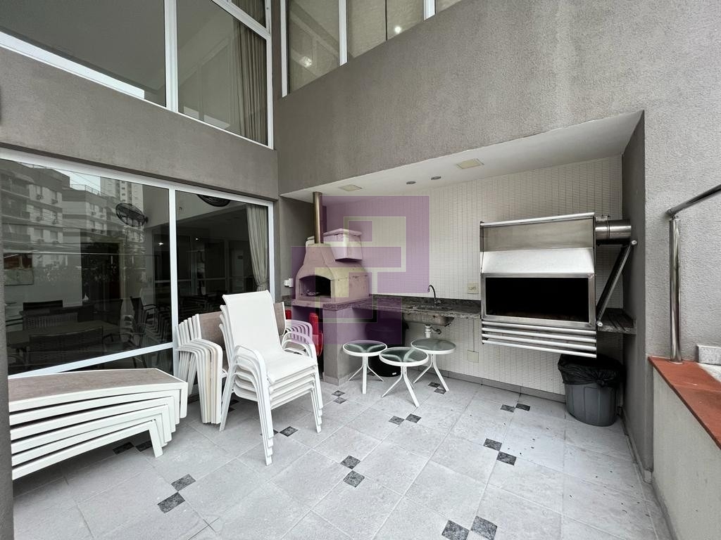 Enseada. Lindo Apartamento