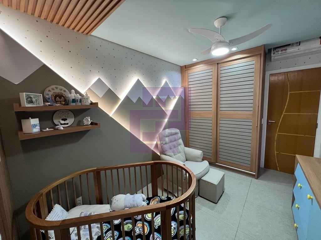 Enseada. Lindo Apartamento
