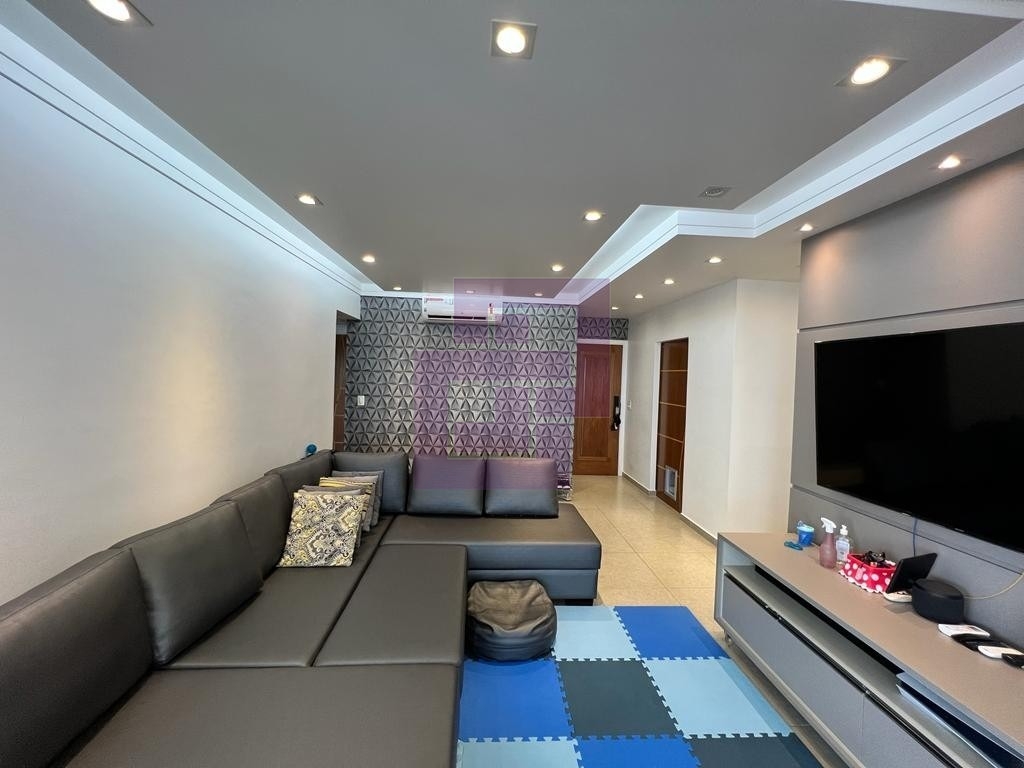 Enseada. Lindo Apartamento