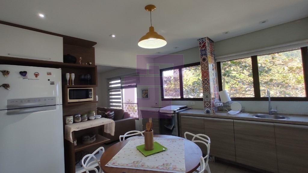 Tombo! Lindo Apartamento.