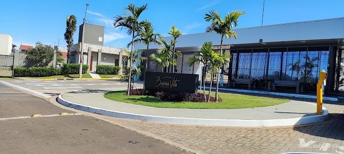 Casa com 3 suítes no buona vita