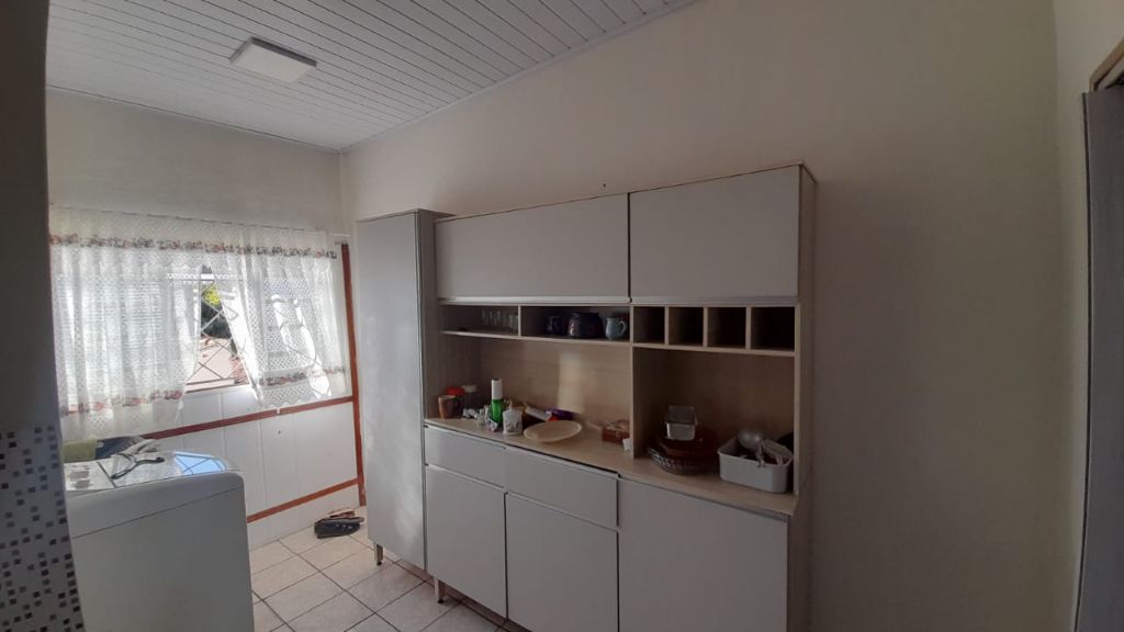 Casa c/ kitnet na maurício galli