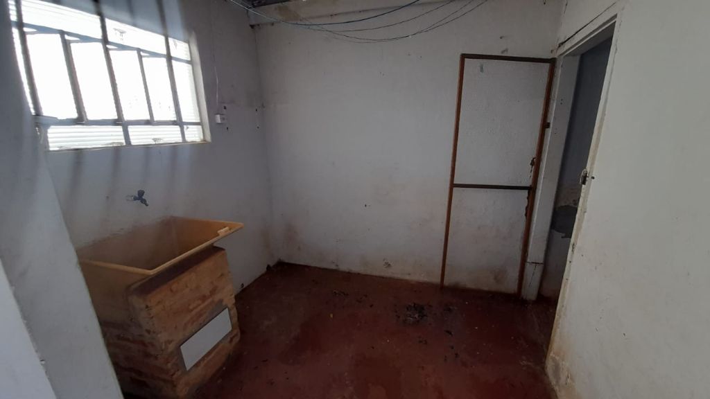 Casa c/ kitnet na maurício galli