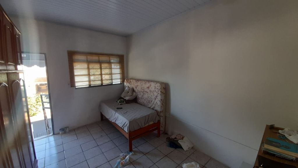 Casa c/ kitnet na maurício galli