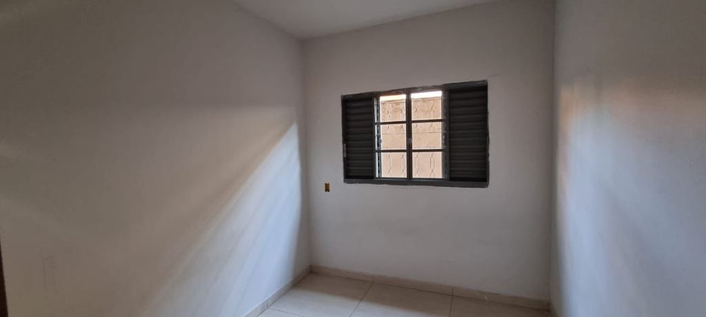 Casa com sala comercial – américo brasiliense