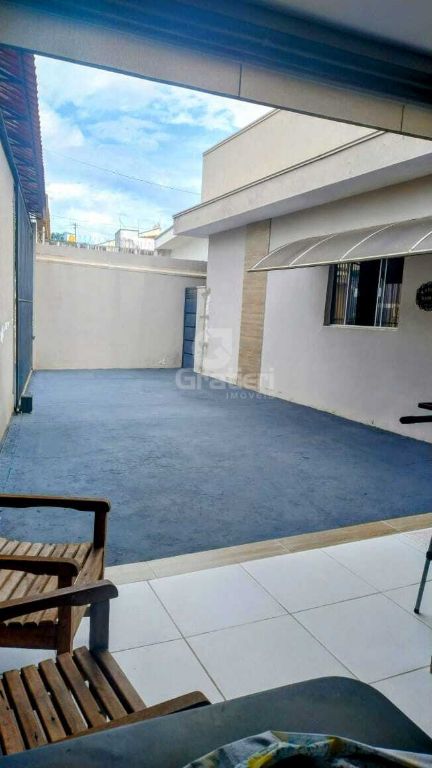 Casa Jardim Padre Anchieta 3 Suítes