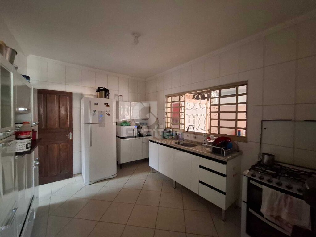 Casa comercial em americo brasiliense