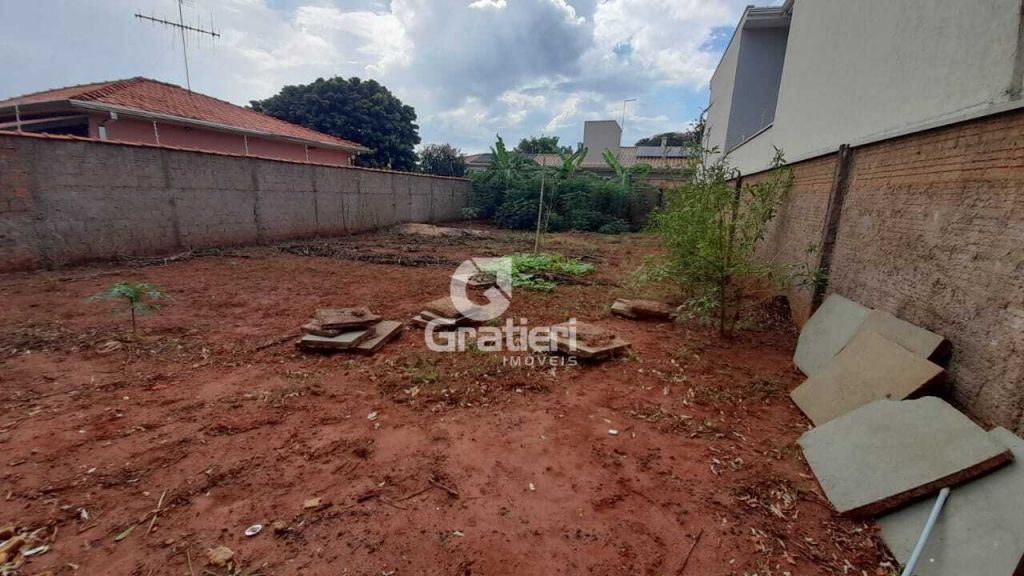 Terreno jd. Aclimação todo murado c/ 12 metros de frente