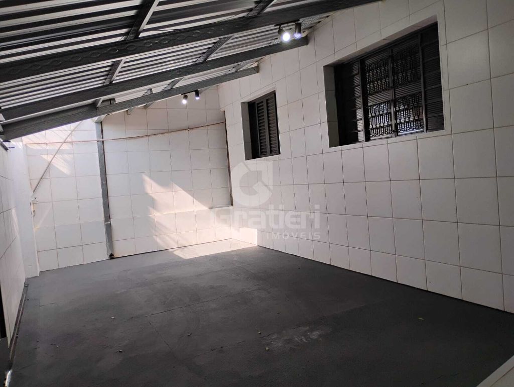 Casa 3 quartos com 1 suíte no yolanda opice