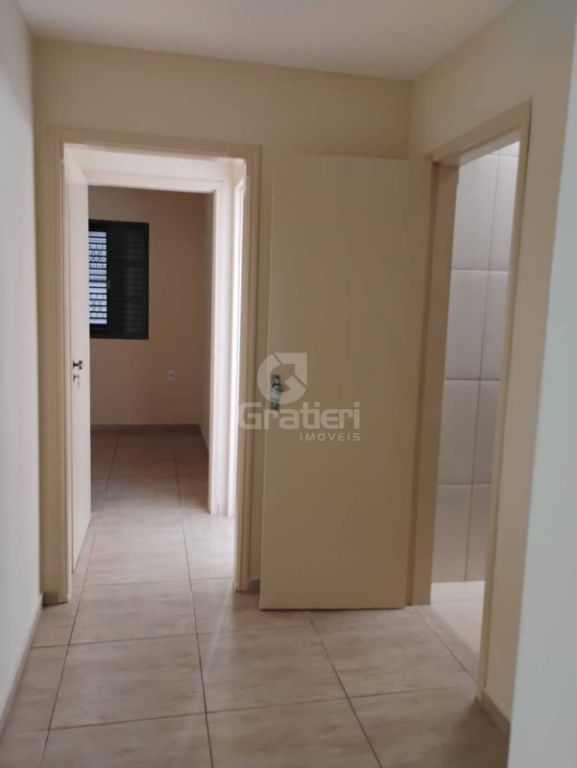 Casa 3 quartos com 1 suíte no yolanda opice