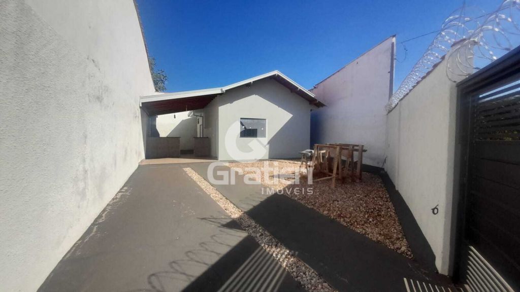 Casa 2 dormitórios sendo 1 suíte jardim tamoio
