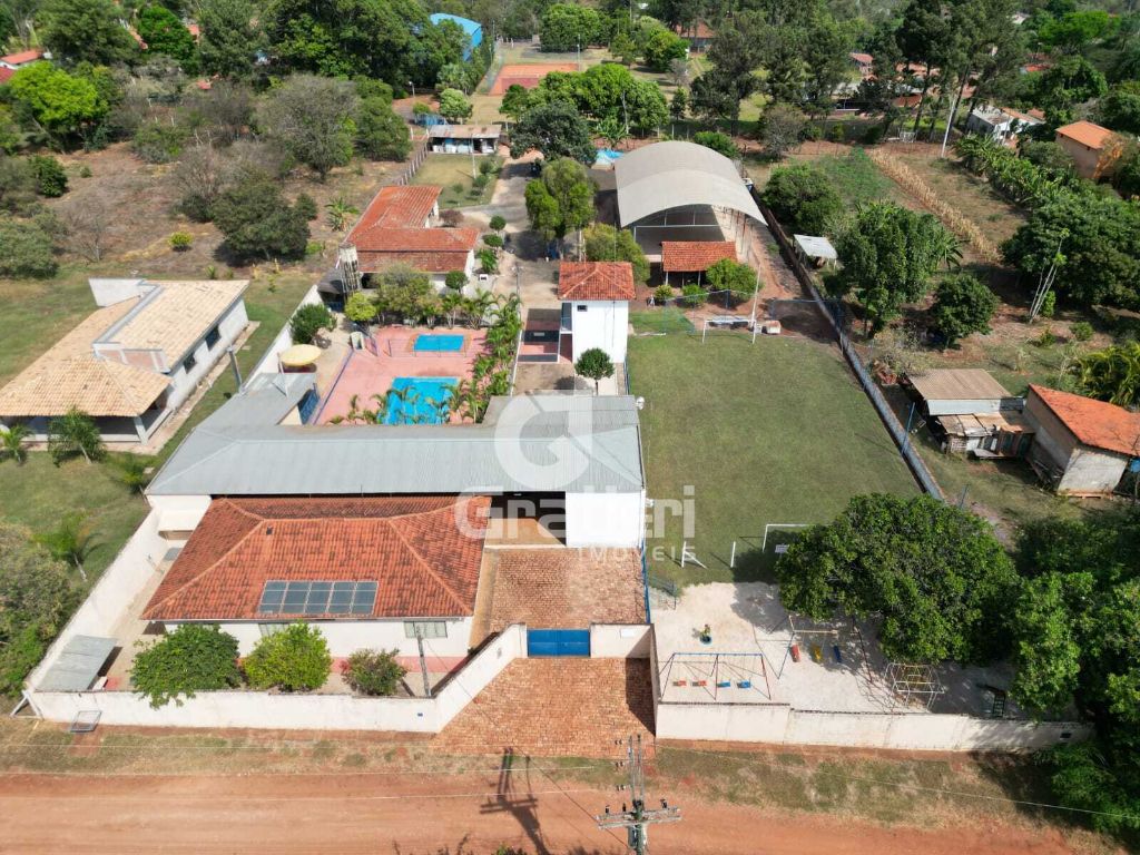 Linda chácara de 5.000m² perto da lupo