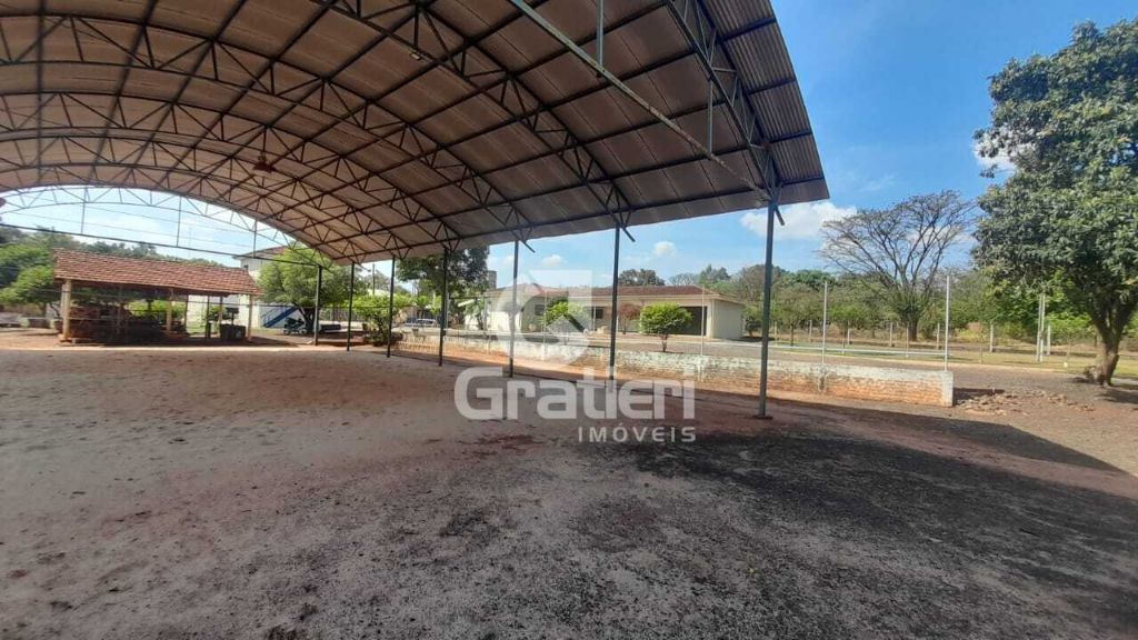 Linda chácara de 5.000m² perto da lupo