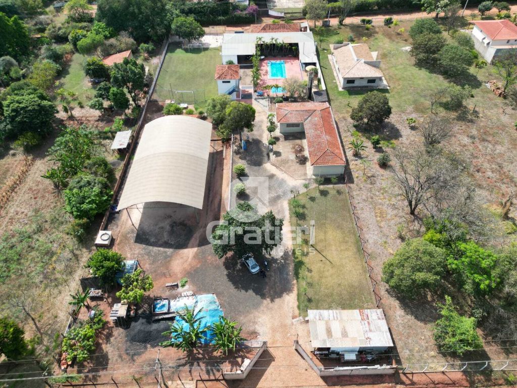 Linda chácara de 5.000m² perto da lupo