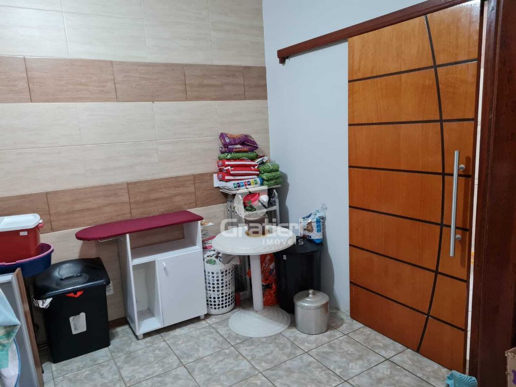 Casa 4 dormitórios sendo 2 suítes, vila xavier