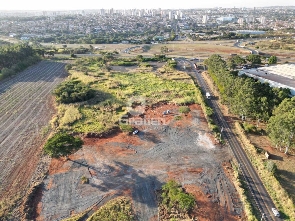 Área 11.200 m² no trevo da sp 310 c/ a sp 255 excelente