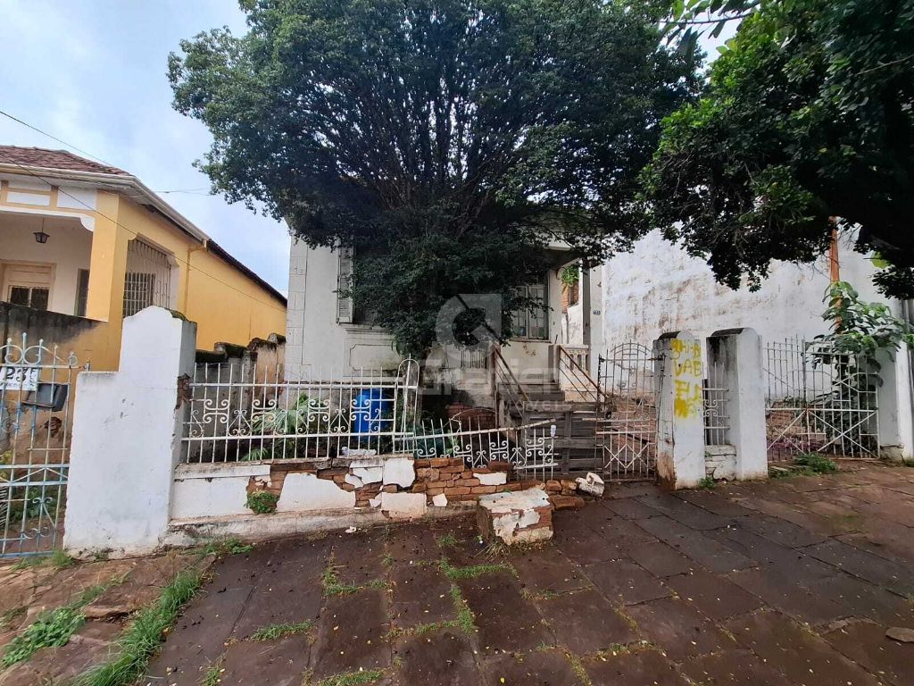 Casa à venda para demolição no centro (terreno 300m²)