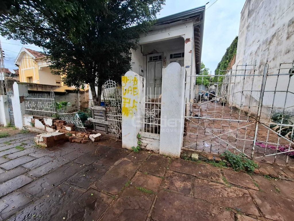 Casa à venda para demolição no centro (terreno 300m²)