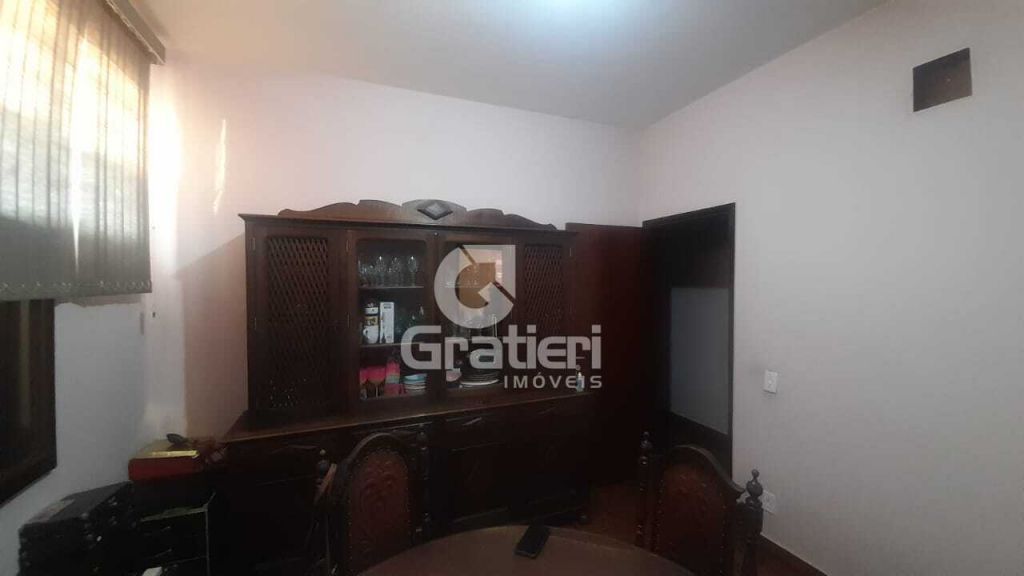Casa 3 dormitórios com armários sendo 1 suíte, vila harmonia