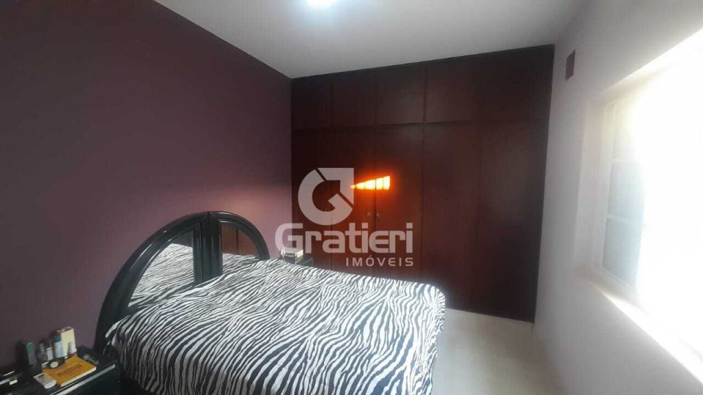 Casa 3 dormitórios com armários sendo 1 suíte, vila harmonia