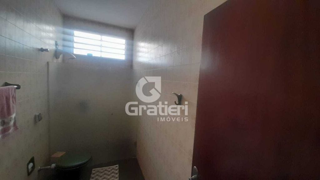 Casa 3 dormitórios com armários sendo 1 suíte, vila harmonia