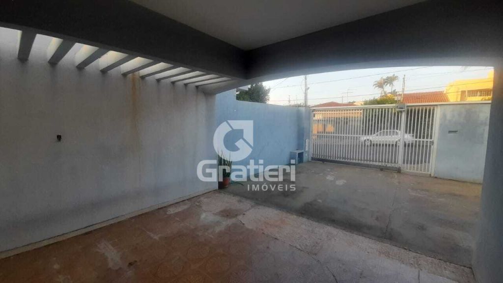 Casa 3 dormitórios com armários sendo 1 suíte, vila harmonia