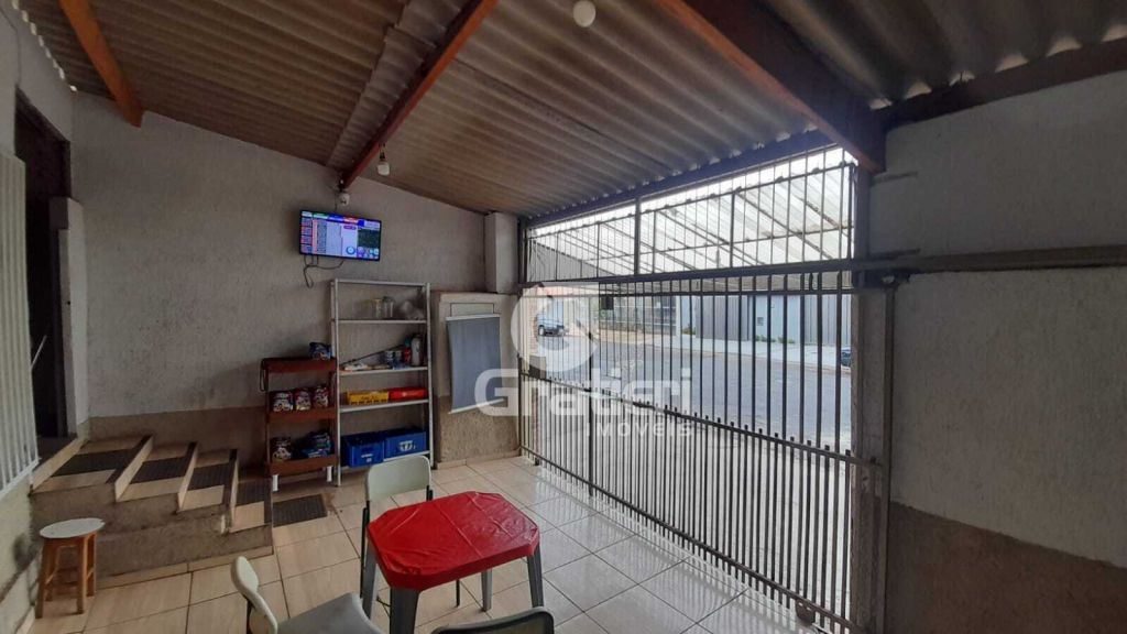 Casa 3 dormitórios sendo 1 suíte, jardim américa