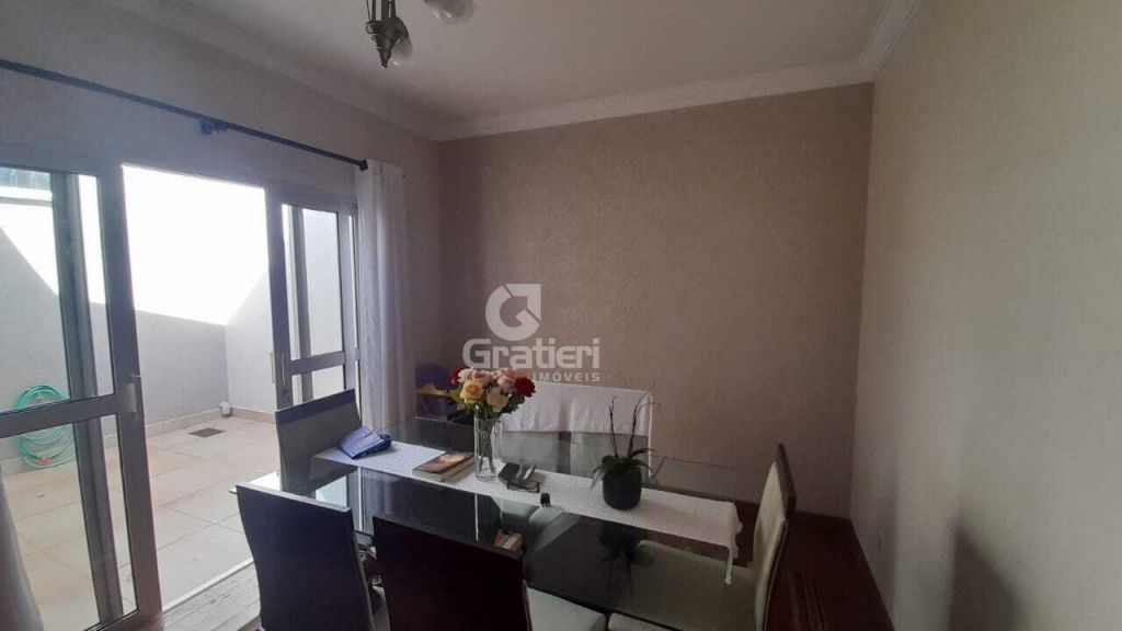 Casa jd. Arangá 3 quartos s/ 1 suíte