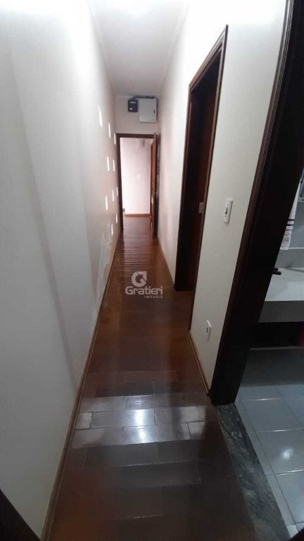 Casa jd. Arangá 3 quartos s/ 1 suíte