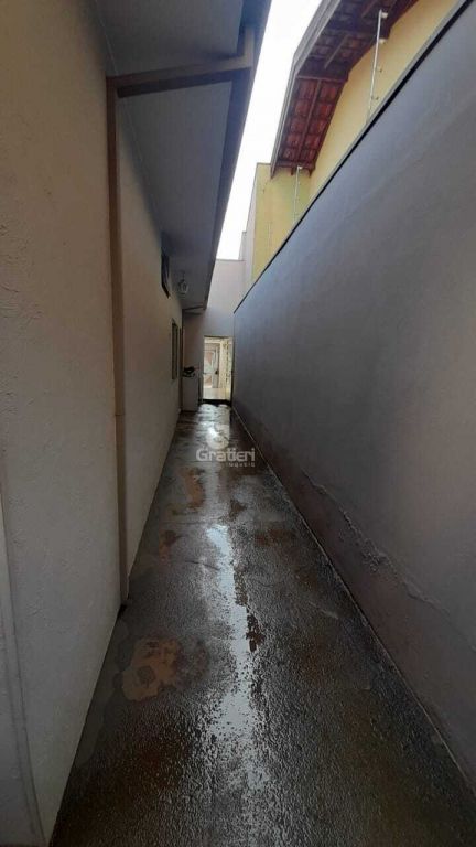 Casa jd. Arangá 3 quartos s/ 1 suíte