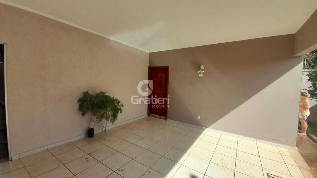 Casa jd. Arangá 3 quartos s/ 1 suíte