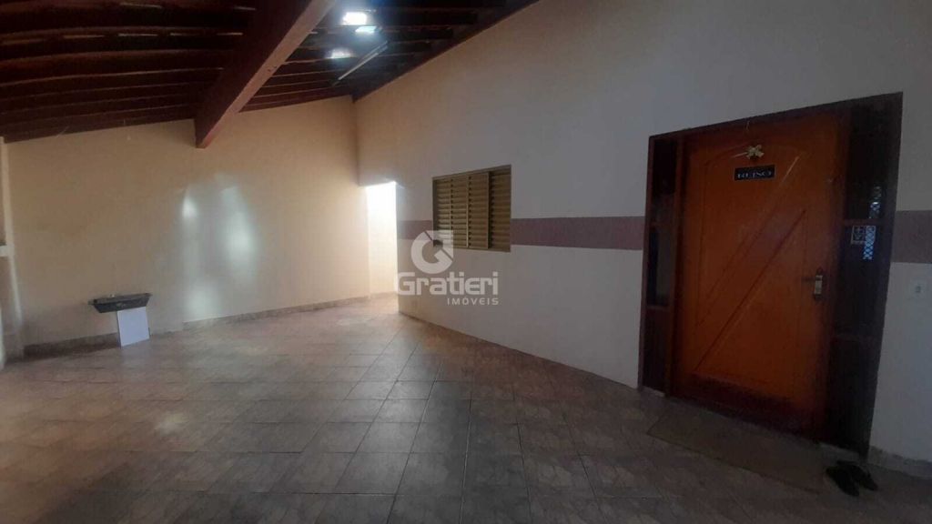 Casa 2 quartos 1 nos fundos no pq. Igaçaba