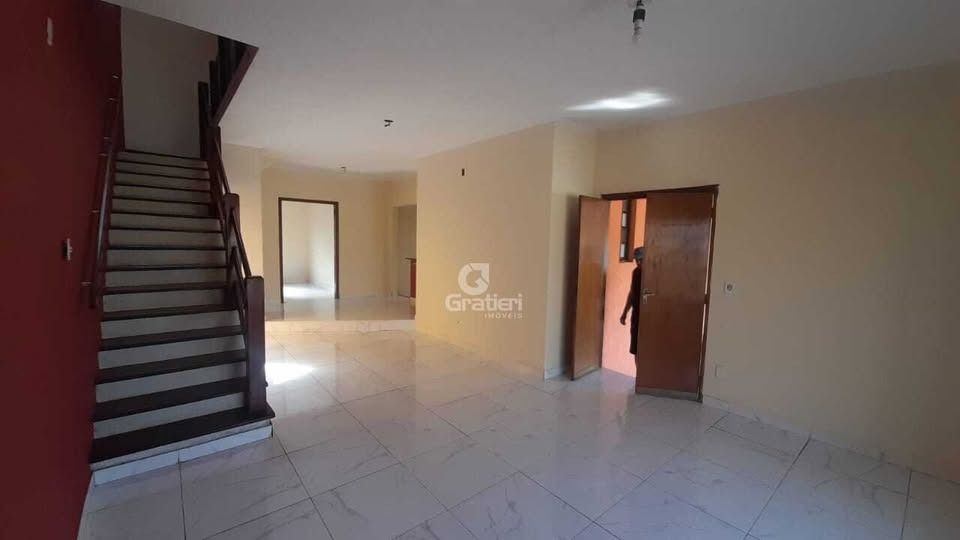 Sobrado 3 quartos s/ 1 suíte - jd arangá