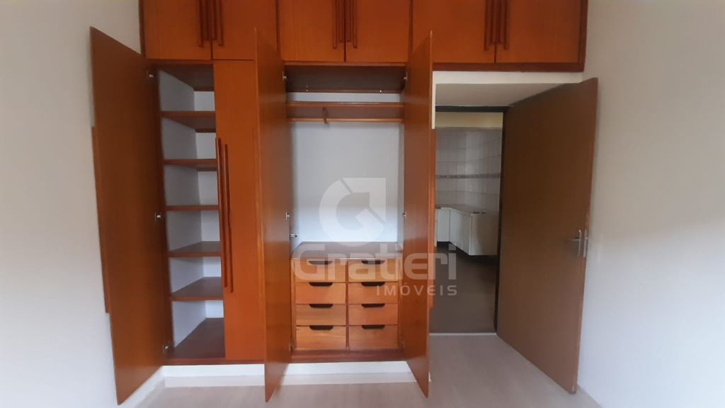Casa com quintal grande no parque são paulo