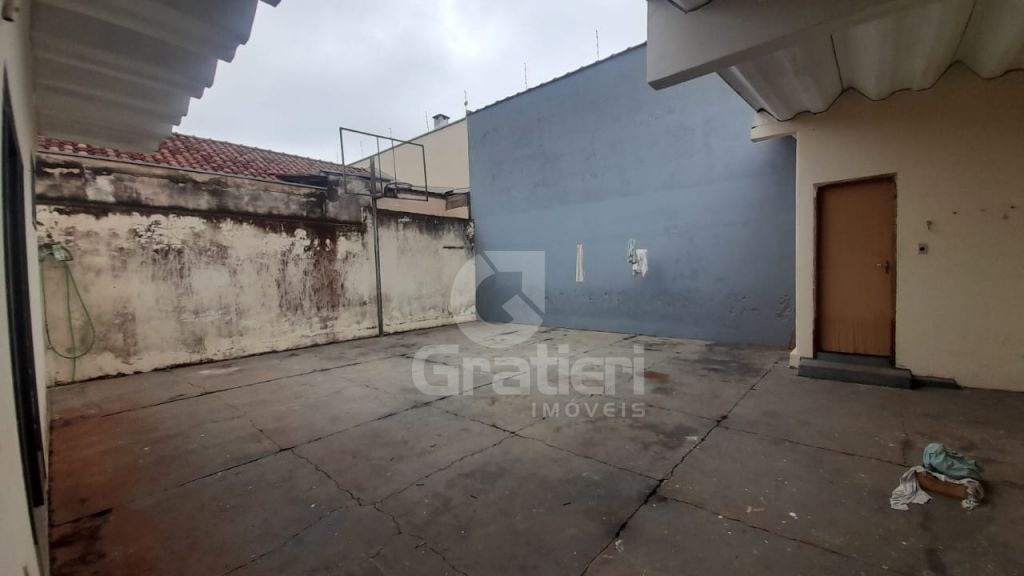 Casa com quintal grande no parque são paulo