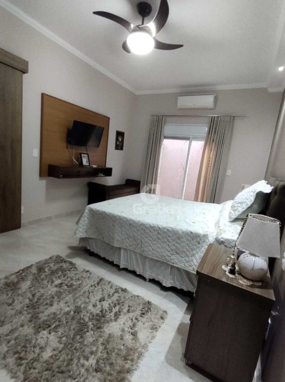 Venda de Casas / Condomínio na cidade de Araraquara