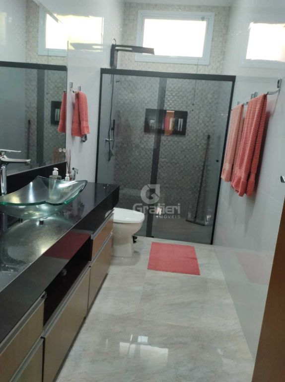 Venda de Casas / Condomínio na cidade de Araraquara